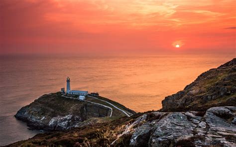 Lighthouse Ocean Coast Sunset Wallpapers Hd Desktop And Mobile