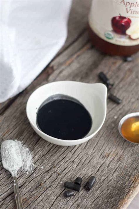 Activated charcoal mask is known for its detoxing and cleansing power. 8 Detoxifying Charcoal Face Masks You Can Make at Home ...