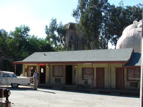 Norman Bates At The Bates Hotel On The Universal Studio Tour Flickr