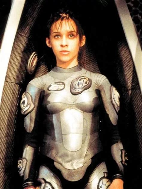 Lacey Chabert Lost In Space Hot