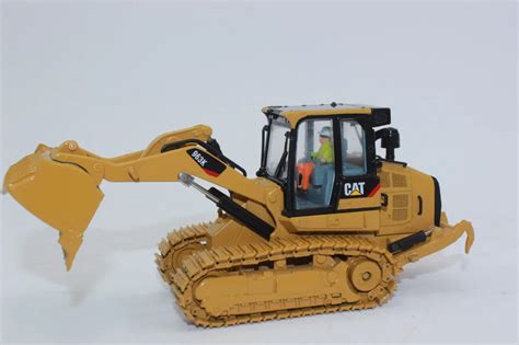 Cat Caterpillar 963k Track Loader With Operator 150 Scale Metal Model