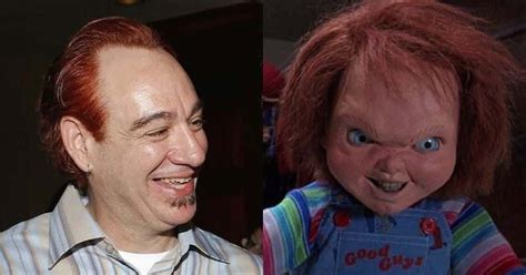 Sin embargo, los inquilinos lo calmaron y le curaron las heridas que se había hecho en los brazos. Se suicidó John Lafia, el creador de Chucky