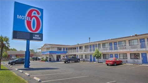 Motel 6 Corporation Issues Statement On Phoenix Locations Turning