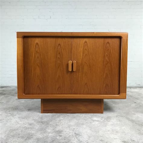 Guff is a vintage furniture and home accessories store specializing in mid century modern and scandinavian design. Teak Sideboard by Dyrlund Denmark, 1960s | #120154