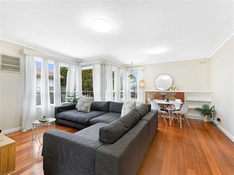 9 temple court noble park vic 3174 domain