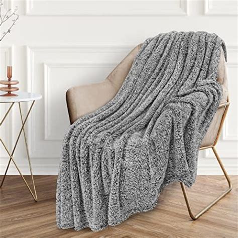Pavilia Plush Sherpa Throw Blanket For Couch Sofa Soft Fluffy Shaggy