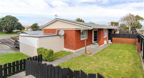 81 dillon drive, bell block, new plymouth. Recently sold | 42B Nugent Street, Bell Block, New ...