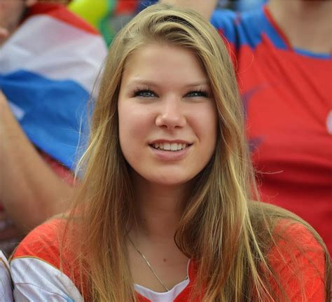 Las Mujeres Más Bellas Del Mundial De Brasil 2014 Fotos Diario La