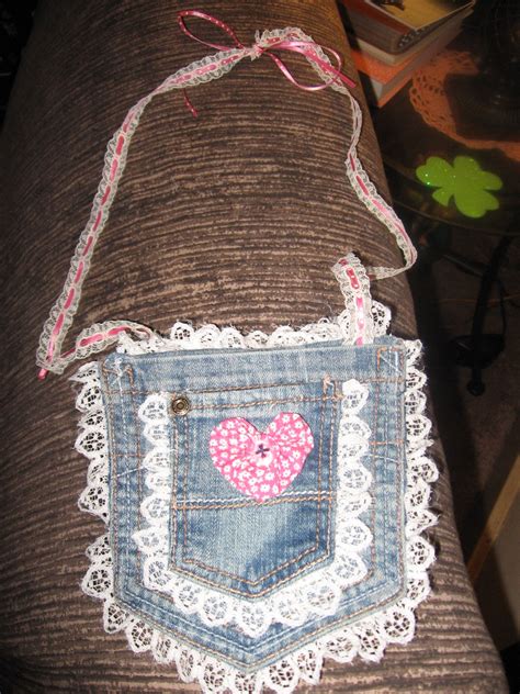 If you have an old pair of jeans or come across a cheap pair at the thrift store then here's a fun way to transform them into a cute denim shorts and bucket while wearing the jeans, use your pencil to mark a spot where you'd like the shorts to fall. Purse made from jeans pockets (With images) | Blue jeans ...