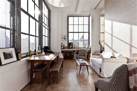 White Apartment Loft For Renting In New York