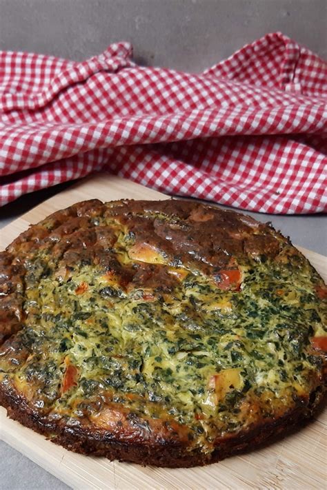 We have all the most important informations to the sophia thiel's 12 week fitness program in english. Sophia Thiel leichte Spinat-Feta-Quiche - einfach schlank ...