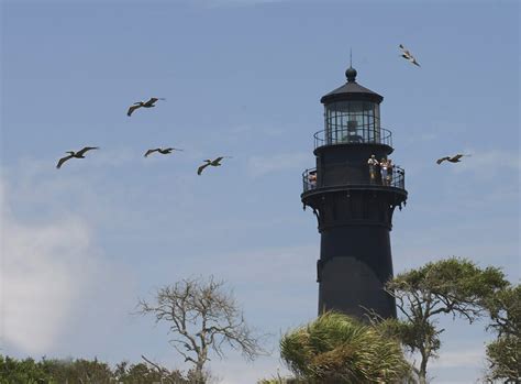 Hunting Island Lighthouse Closed To Tourists Indefinitely The Island