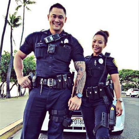 Honolulu Police Female Police Officers Kalama Police Academy Police Uniforms Law