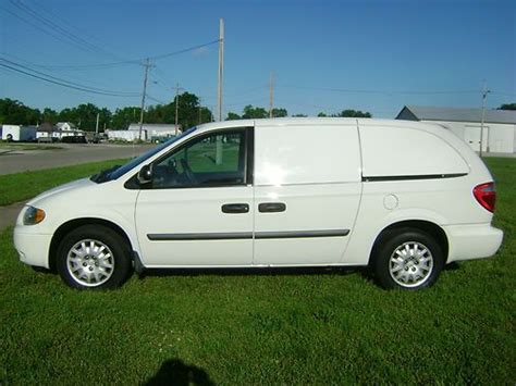 Purchase Used 2006 Dodge Grand Caravan Cargo Van 33l V6 Work Shelves