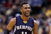 One of my favourites, Mike Conley! Nba, Mike Conley, Top Target, Tank ...