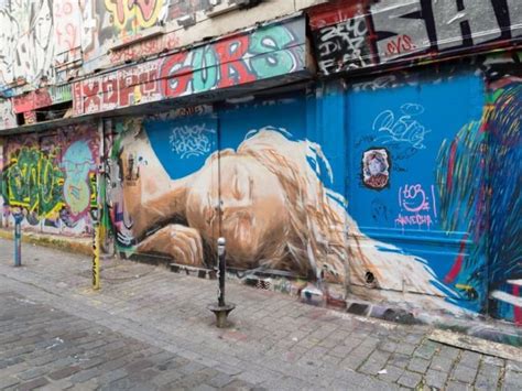 Visite Street Art à Belleville à Paris 11e Funbooker
