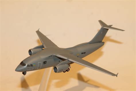 Antonov An 178 Design Bureau 1989 Herpa 1200°