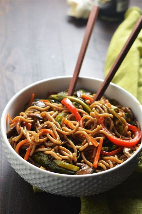 This step is what differentiates my dad's lo mein recipe from a lot of other chefs, who would typically add the cornstarch to the vegetables before adding the noodles. Lo Mein | Vegetable lo mein, Food, Recipes