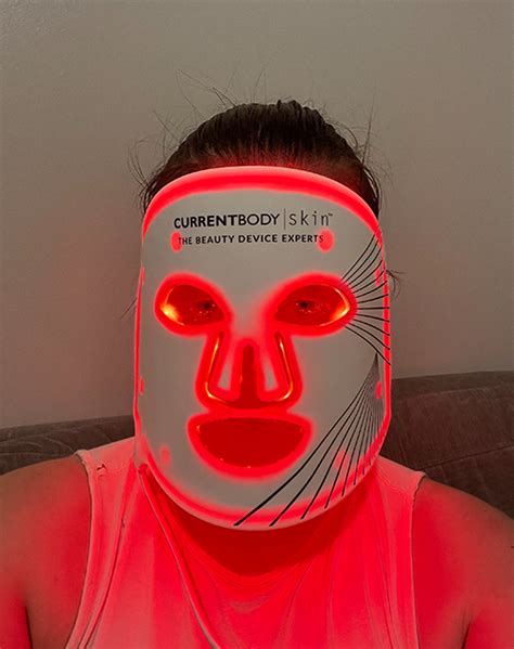Currentbody Skin Led Light Therapy Mask Review Benefits 57 Off
