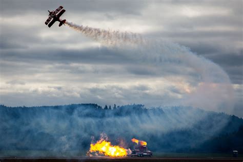 Oregon International Air Show Takes To The Skies In Mcminnville