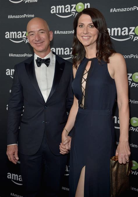 Jeff Bezos Is Ready To Make A Splash With New Girlfriend At The Oscars