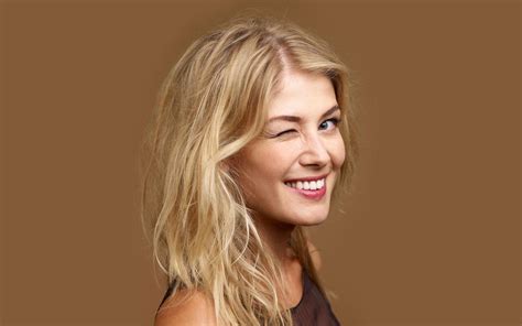 Rosamund Pike Has A Perfect Face For A Cumshot Nsfw Photo