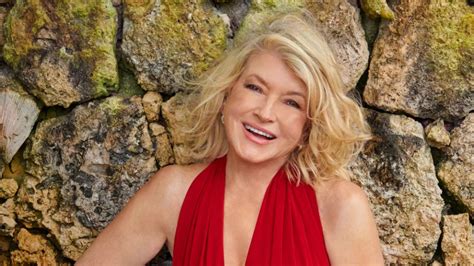 5 Fabulous Photos Of Si Swimsuit Issue Cover Model Martha Stewart In