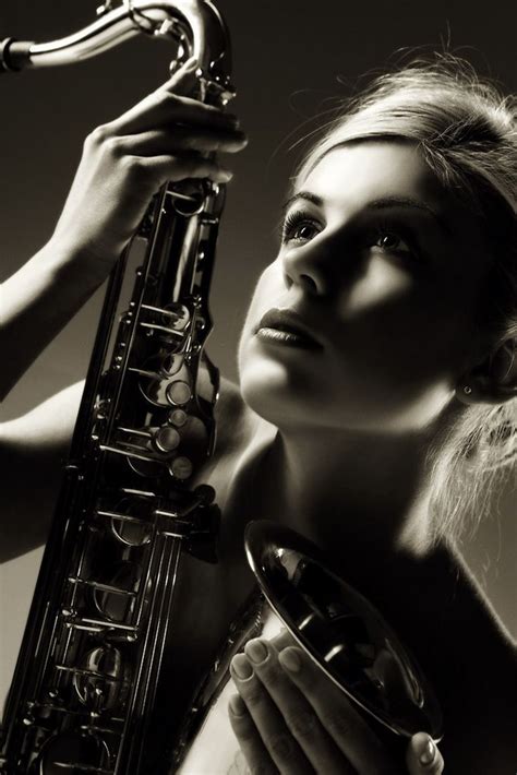 Female Sax Stuff I Want To Shoot Photography In 2019 Musician