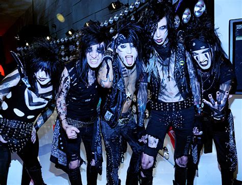 Brand new shows have been added f. Vote BVB for Breakthrough Band of 2011 - BLACK VEIL BRIDES ...