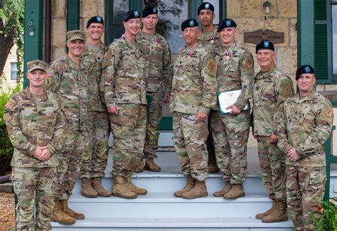 1abct 1id Hosts Combined Change Of Command Ceremony Article The