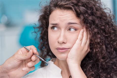 After the procedure, some degree of pain may be experienced for the first few days. Are You Dealing with Throbbing Tooth Pain? Learn 3 ...