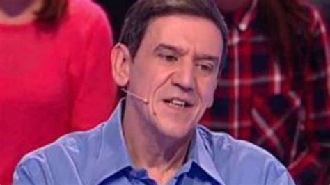 Pour les articles homonymes, voir quesada. Christian Quesada, ex-star des Douze coups de midi, condamné pour pédopornographie - Magicmaman.com