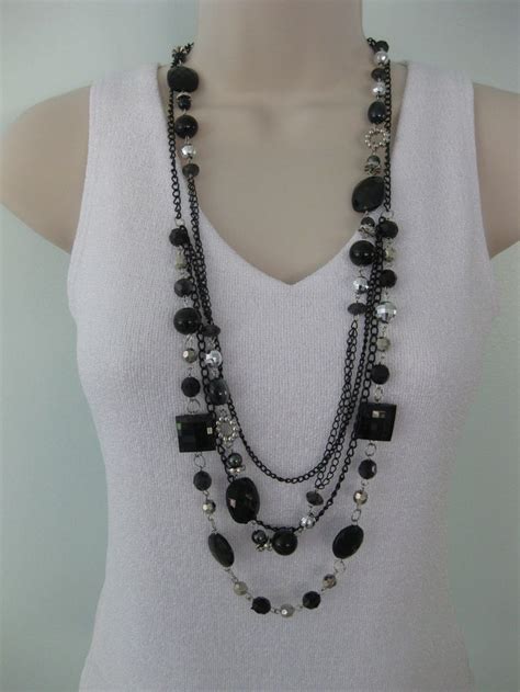 Bead jewellery beaded jewelry beaded necklace necklace tutorial beading tutorials seed beads jewelry making quilts simple. Long Black Beaded Necklace, Chunky Black, Beaded Necklace ...