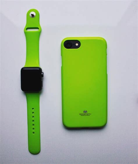 Watches apple products apple iphone cool watches phone ipad iphone gadgets apple watch this apple watch beginners guide covers everything about the apple watch, from how to. Green cover | Apple products, Apple phone, Apple watch ...