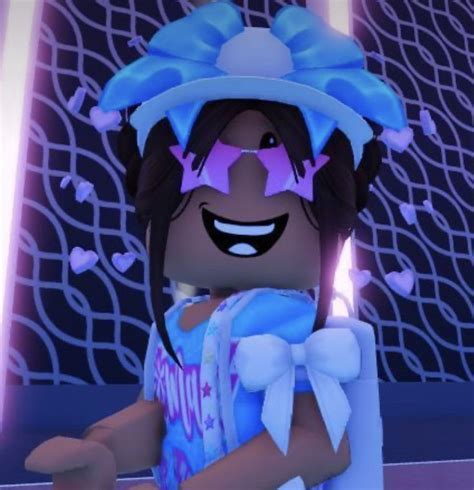 Pin By Audi On Preppy Roblox Pfp Roblox Pictures Roblox Preppy