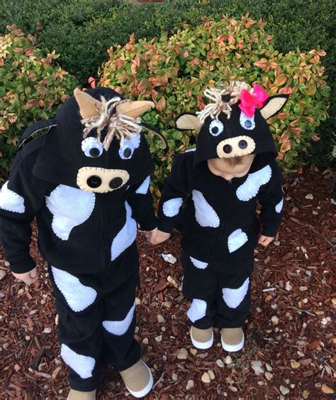 My mom made this cow for my son, but i saved it and each of my girls has worn it too. Top 35 Diy Cow Costume - Home Inspiration and Ideas | DIY Crafts | Quotes | Party Ideas