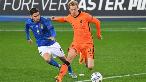 Italy 1 1 Netherlands Honours Even After Thrilling Draw Uefa Nations