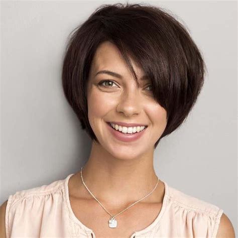 Lates Short Hairstyles For Women In
