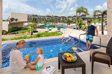 11 Best All Inclusive Resorts With Swim Up Rooms For Families 2020