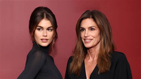 Kaia Gerber And Cindy Crawford Look Like Twins In Coordinating Fits Glamour Uk