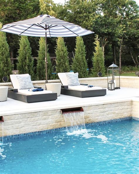 Decorating Ideas For Around The Pool Curls And Cashmere