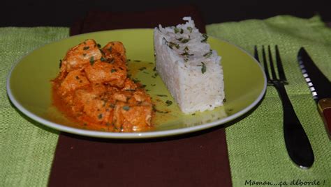 La recette du poulet tikka masala est une recette d'origine indienne assez légère et épicée, facile à faire et e résultat est satisfaisant. Poulet tikka masala - Maman...ça déborde