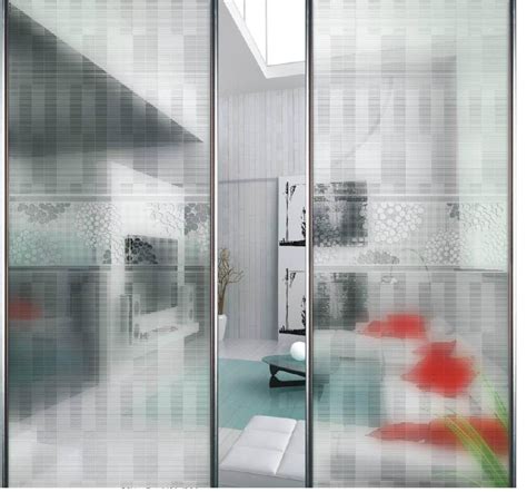 A glass partition door that separates your office from an adjoining room. Decorative Glass Partition - JL5 - Jolosky (China ...