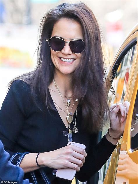 Katie Holmes Appears To Be In Great Spirits As She Flashes A Winning Smile Daily Mail Online