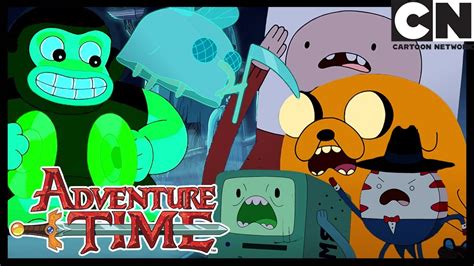 Theres Ghosts In The House Adventure Time Halloween Spooky