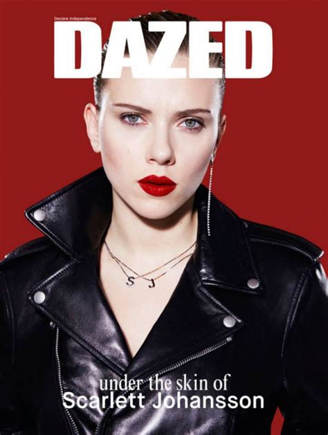 Scarlett Johansson Rocks Para Dazed And Confused Good2b Lifestyle