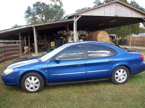 Sell Used 2003 Ford Taurus Sel Sedan 4 Door 30l In Christmas Florida