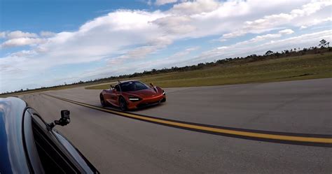 Mclaren 720s Engages In Half Mile Drag Race With 900 Hp Challenger Hellcat