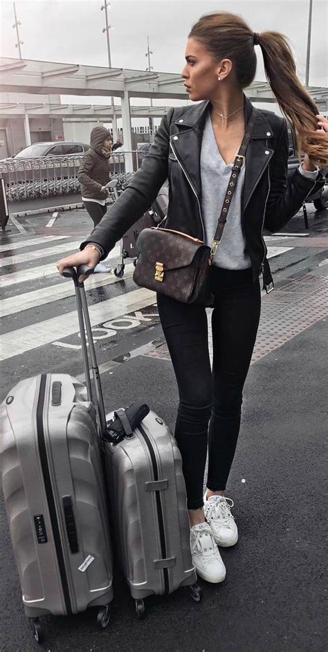 Best Travel Outfits