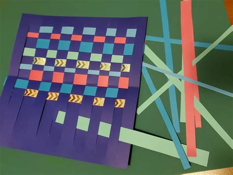 How To Make A Paper Weaving Craft For Kids Paper